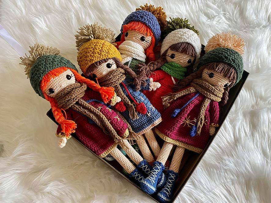 Crochet Dolls Snowflakes