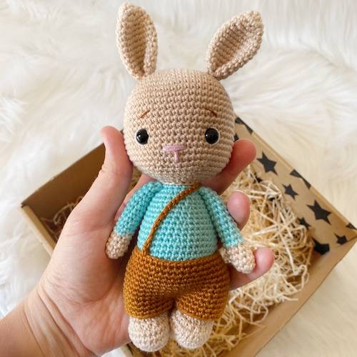 Lulu Lola the Bunnies Amigurumi: Crochet pattern